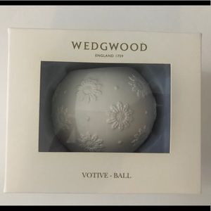 Wedgwood Waterford Christmas votive ball